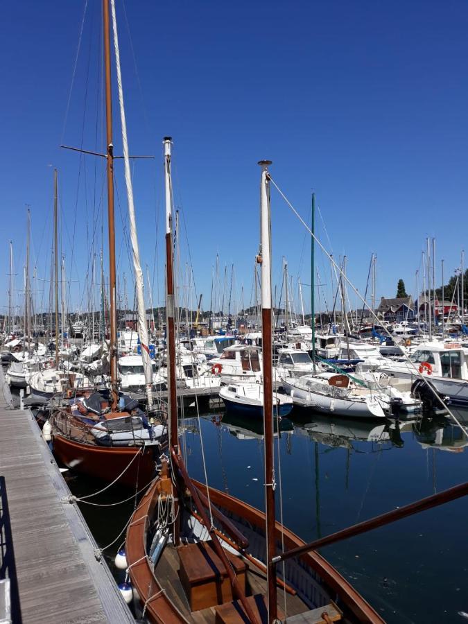 Ty Ann Maison Avec Jardin Clos De Mur, A Proximite Des Commerces Et A 3Km Des Plages Penvénan Buitenkant foto